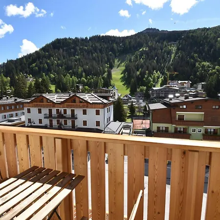 Emerald Studio Apartment Madonna di Campiglio Exterior photo