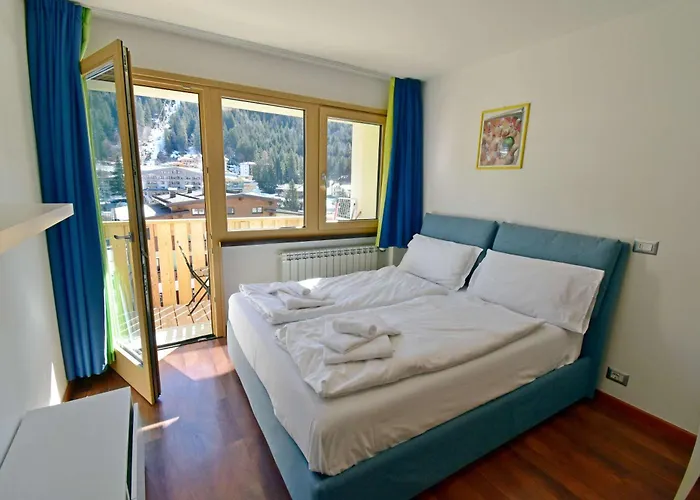 Emerald Studio Apartment
