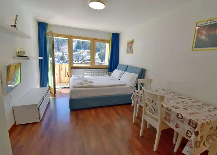 Emerald Studio Apartment